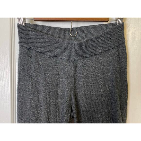 Gap Body Women's Gray and Black Sweater Leggings Size X-Small - Picture 4 of 9